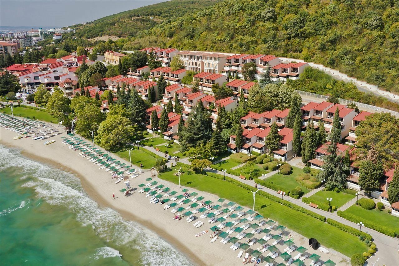 Elenite Villas Exterior photo