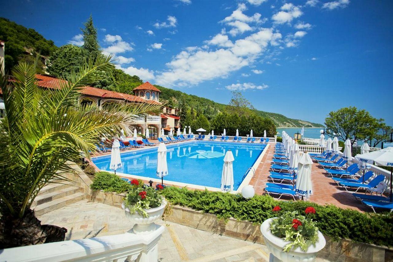 Elenite Villas Exterior photo